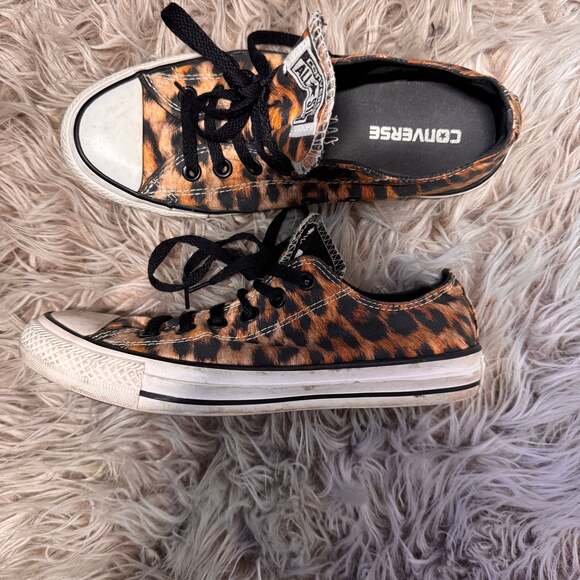 Converse All Star Leopard Print Low Top Sneakers - Picture 1 of 5
